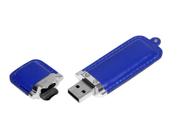 USB 2.0- флешка на 32 Гб классической прямоугольной формы